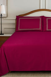UAE-Carmine T-200 Embroidered Bed Sheet Set