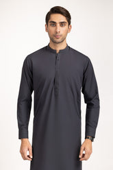 UAE-Styling Suits