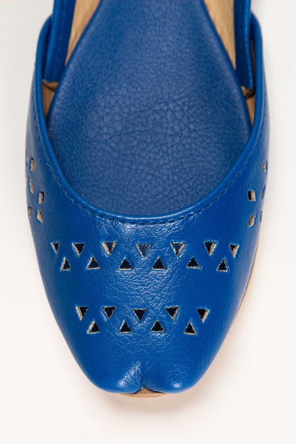 UAE -Blue Plain Khussa IDFT-SS22-29