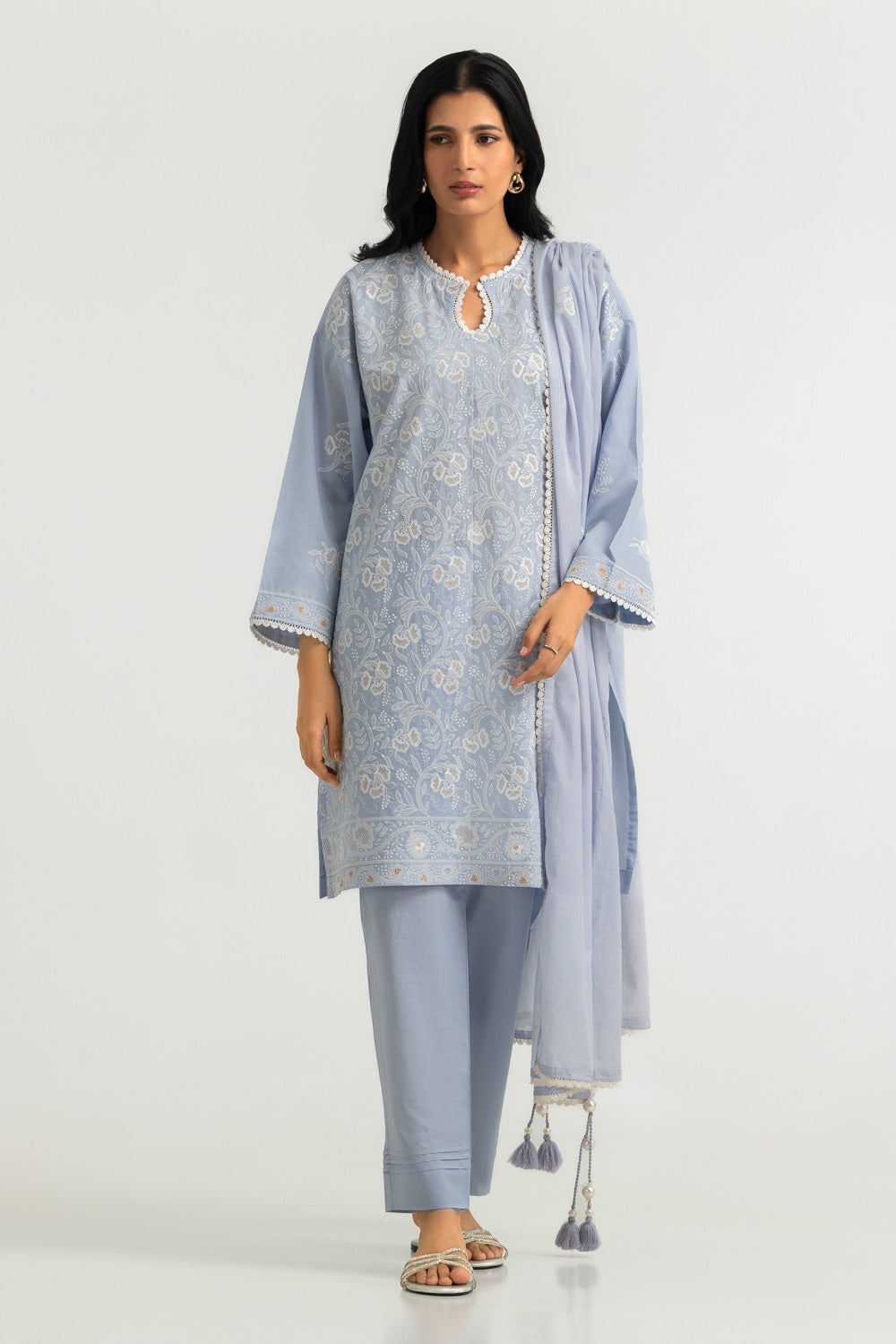 UAE-3PC Cambric Embroidered Suit