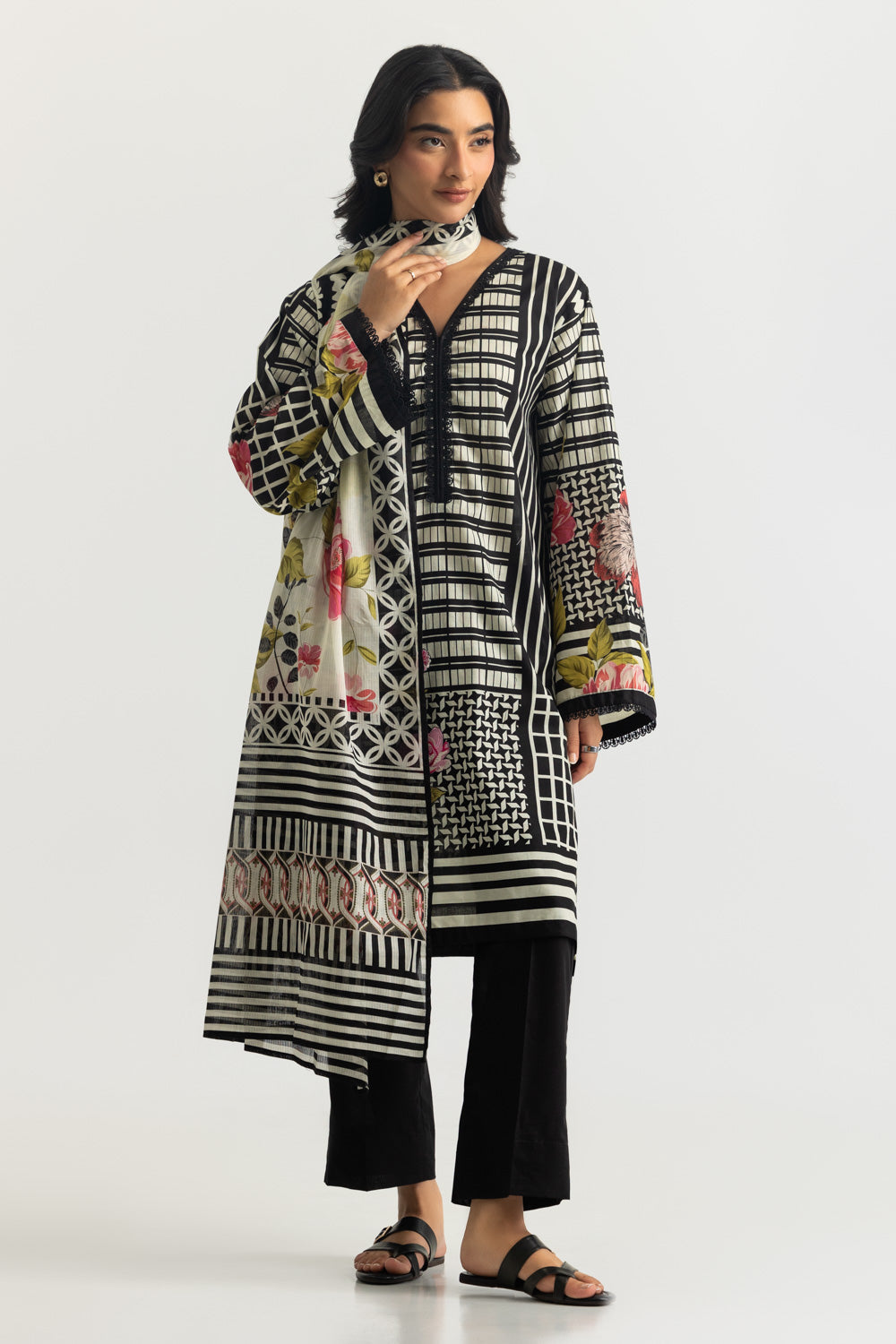 UAE-3PC Cambric Printed Suit With Embroidered