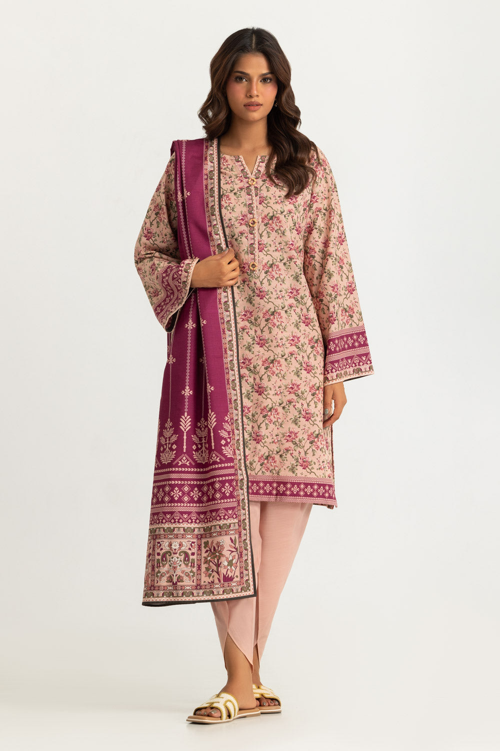 UAE-3PC Khaddar Slub Printed Suit