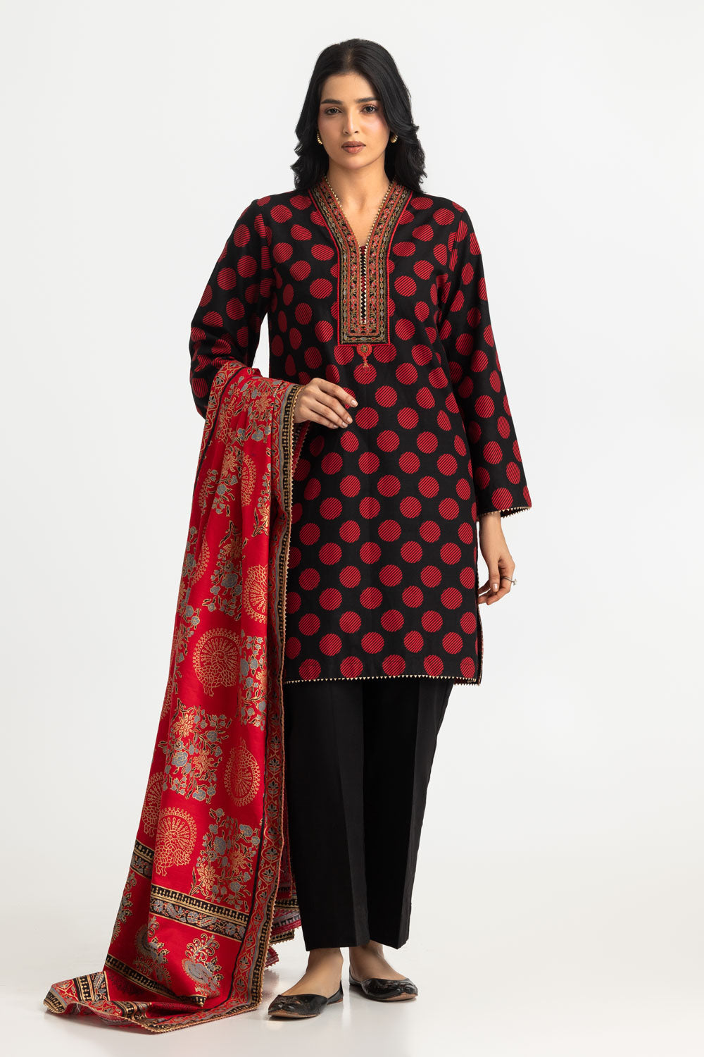 UAE-3PC Khaddar Slub Printed Suit With Embroidered