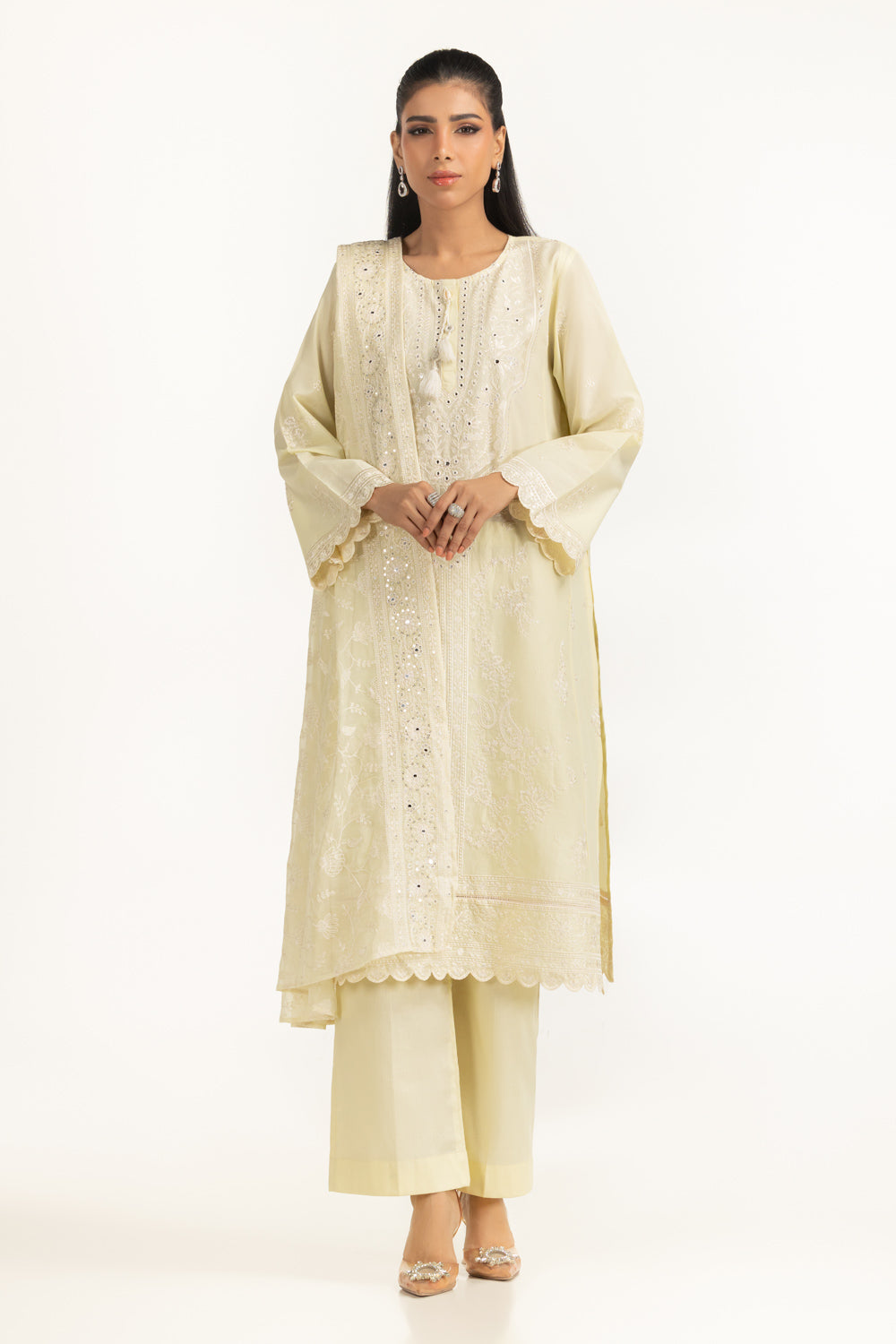 UAE-3PC Lawn Embroidered Suit IUSTKSD-2063