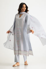 UAE-3PC Lawn Embroidered Suit With Chiffon Embroidered Dupatta
