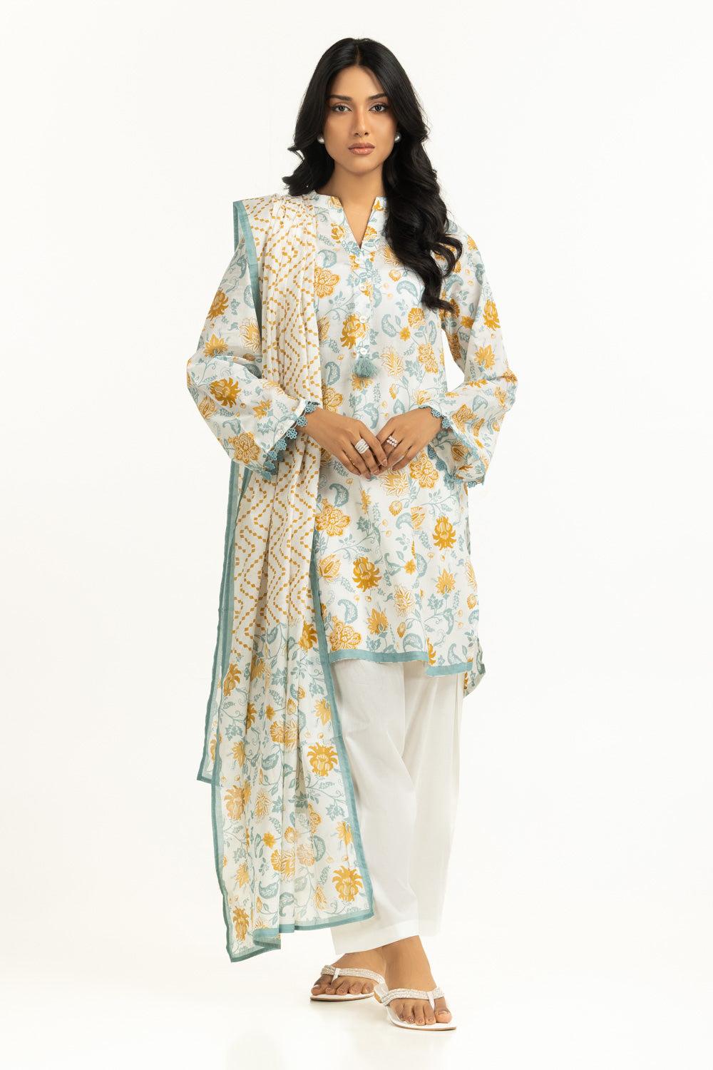UAE-3PC Lawn Printed Suit IUSTKSD-2025