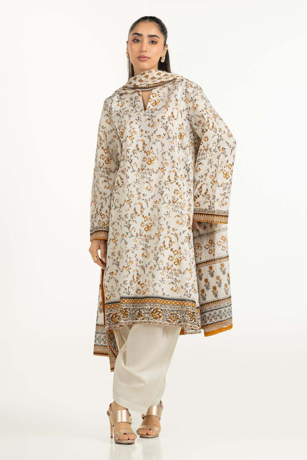 UAE- 3PC Lawn Printed Suit