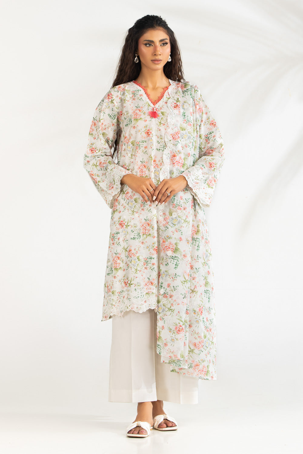 UAE-3PC Lawn Printed Suit With Embroidered IUSTKSD-2042