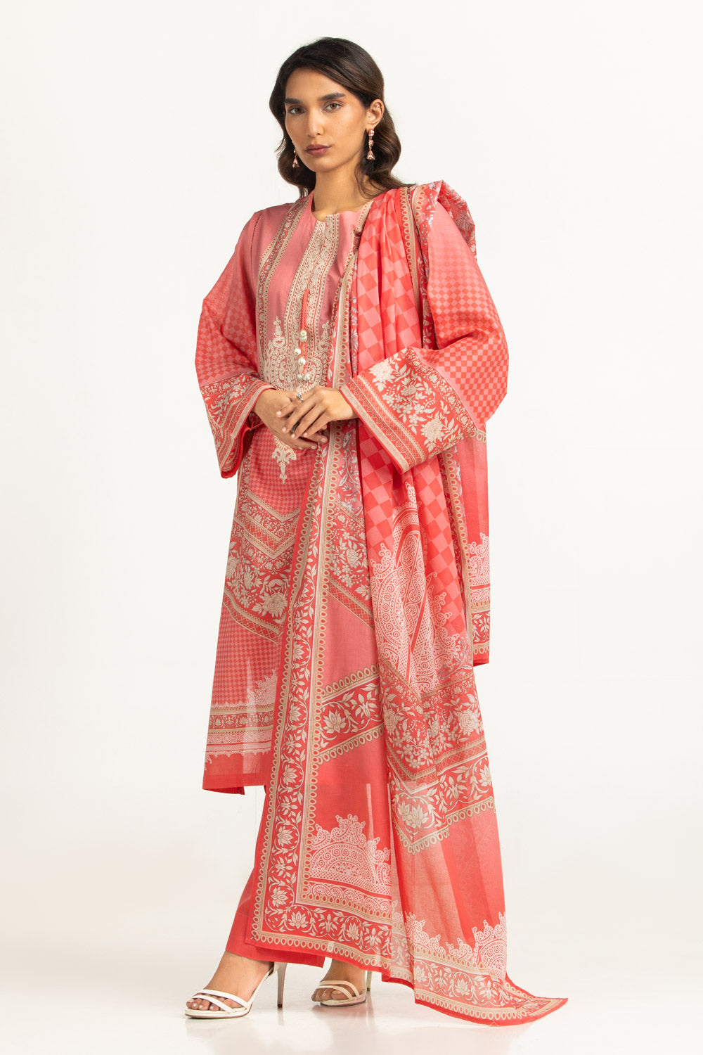 UAE-3PC Lawn Printed Suit With Embroidered IUSTKSD-2104