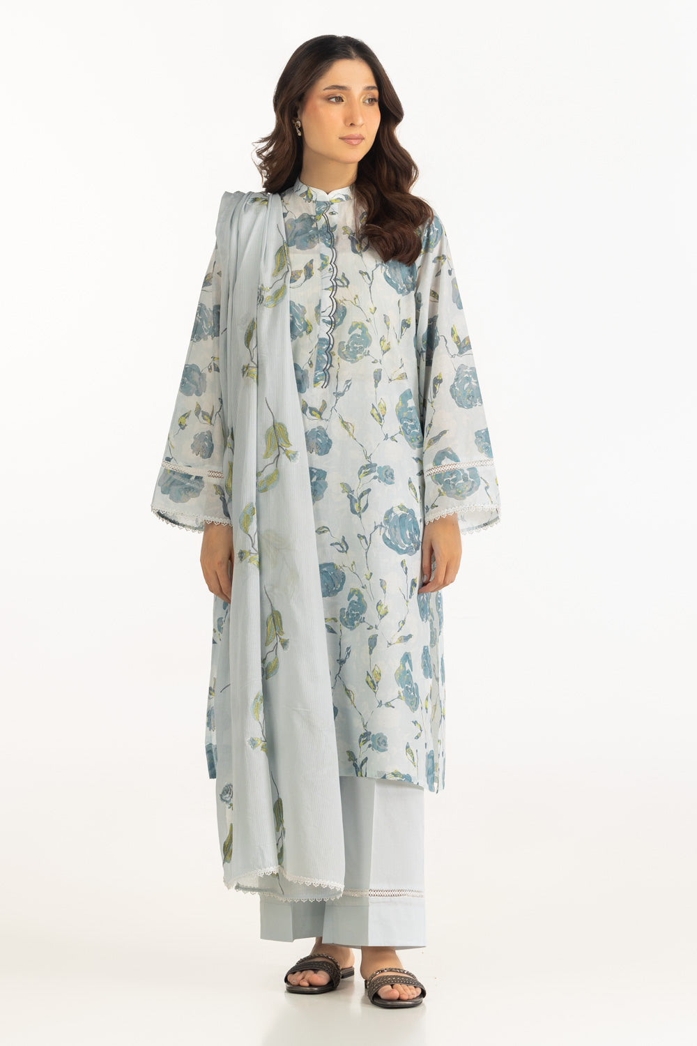 UAE-3PC Lawn Printed Suit With Embroidered IUSTKSD-2314
