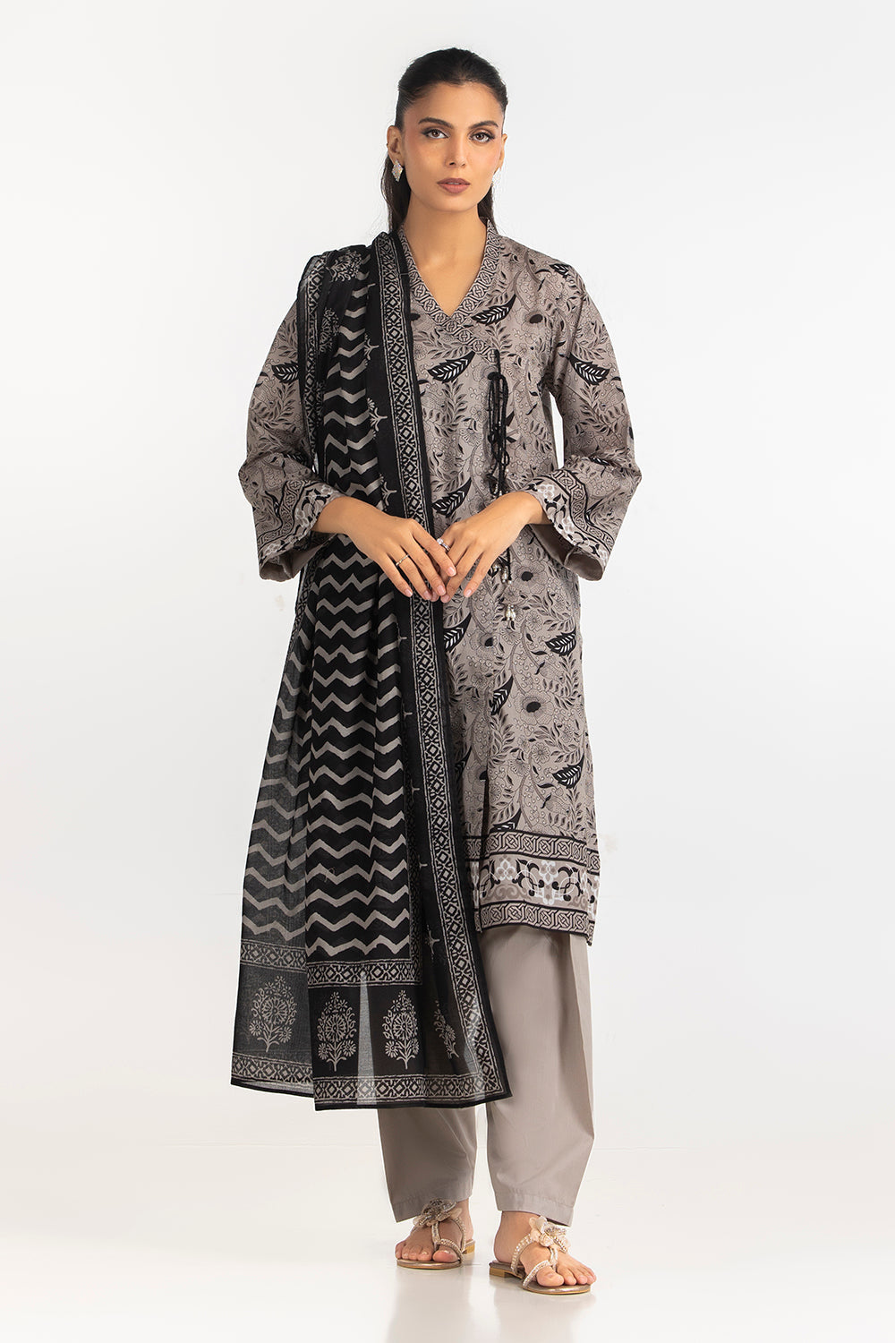 UAE-3PC Printed Lawn Suit IUSTKSD-2030