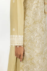 UAE-3PC Lawn Embroidered Suit IUSTKSD-768