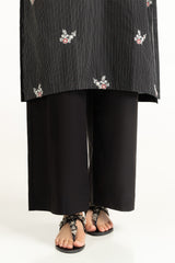 UAE-3PC Lawn Lacquer Printed Suit With Embroidered IUSTKSD-953