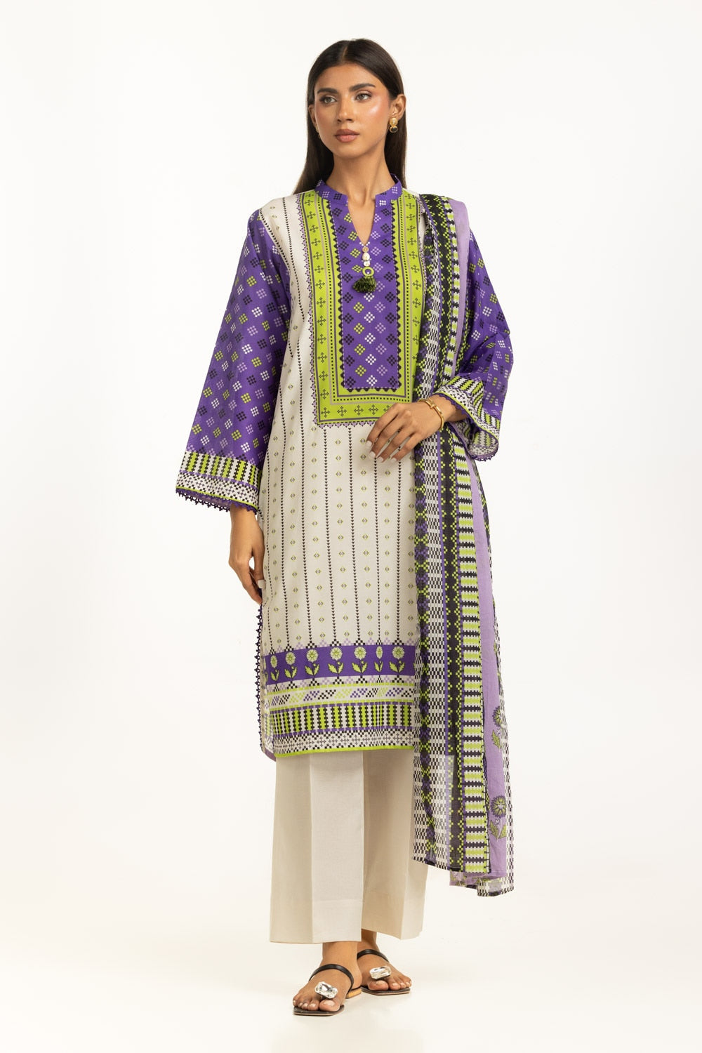 UAE-3PC Lawn Printed Suit IUSTKSD-1168