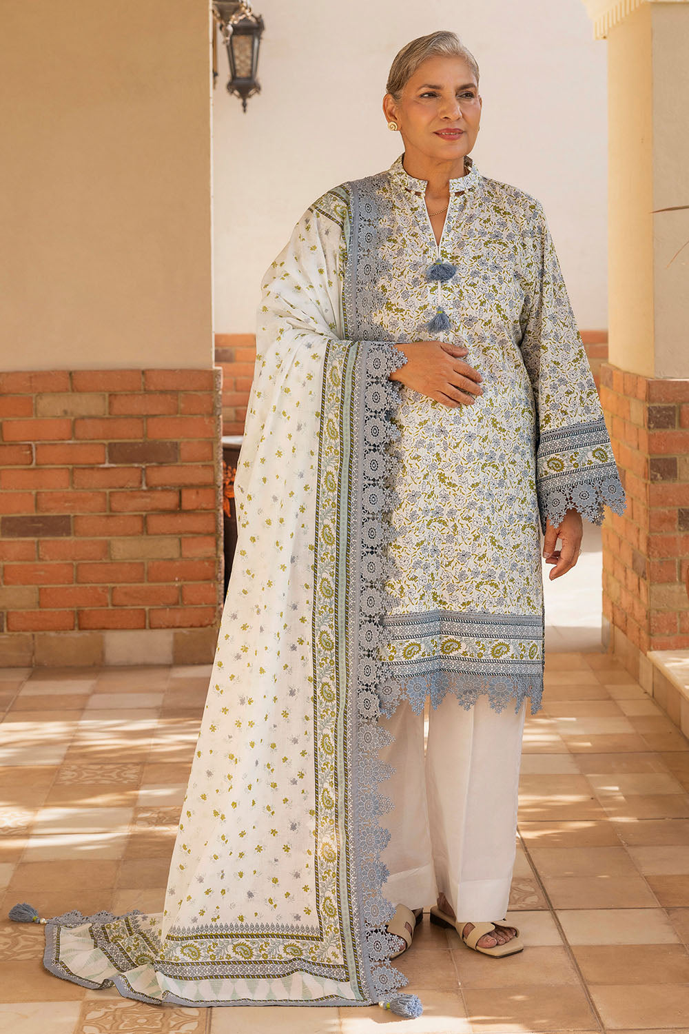 UAE-3 Piece Printed Suit