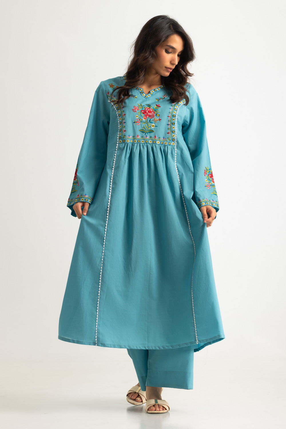 UAE- Cambric Embroidered Co-Ord Set