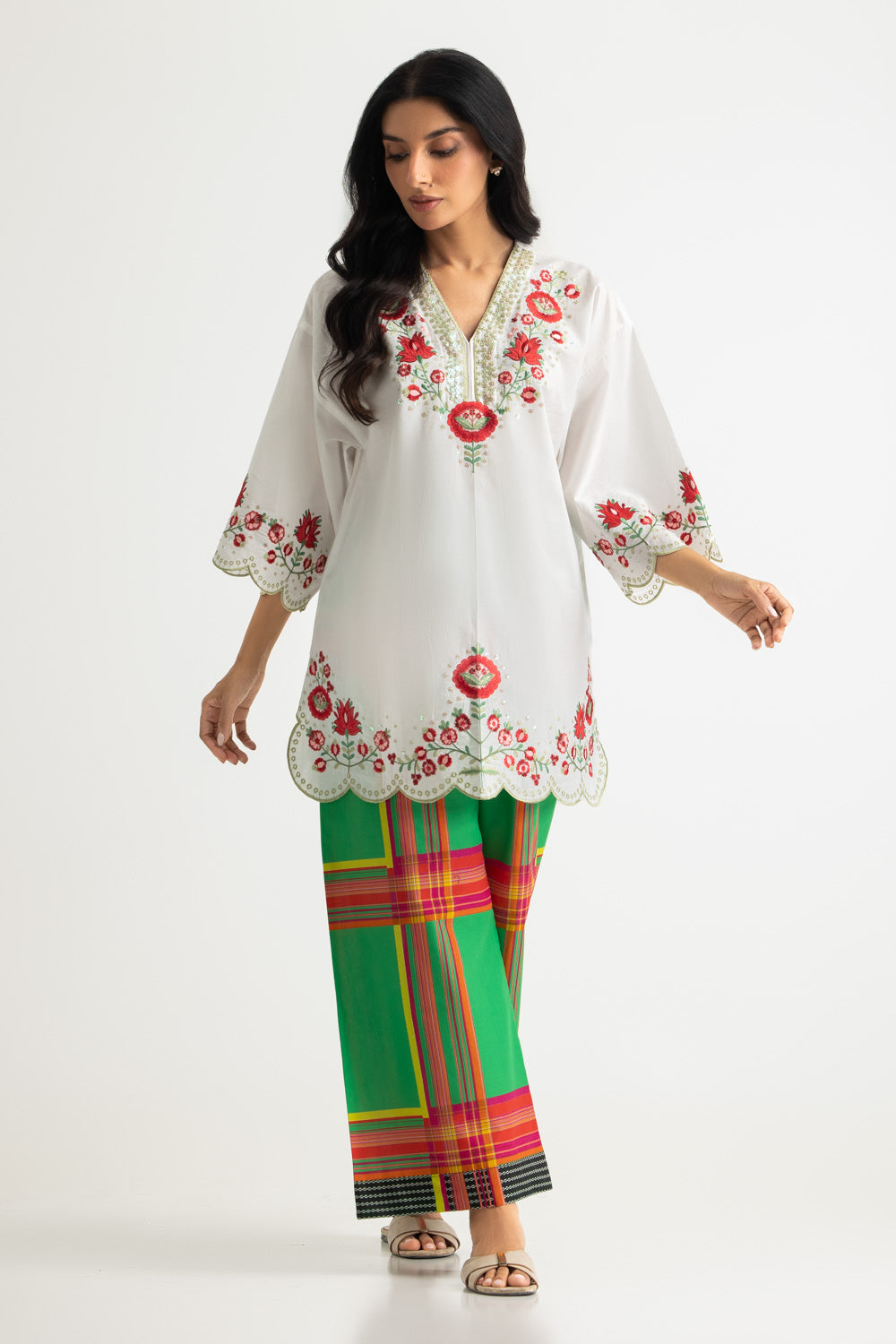 UAE- Cambric Embroidered Shirt With Printed Trouser
