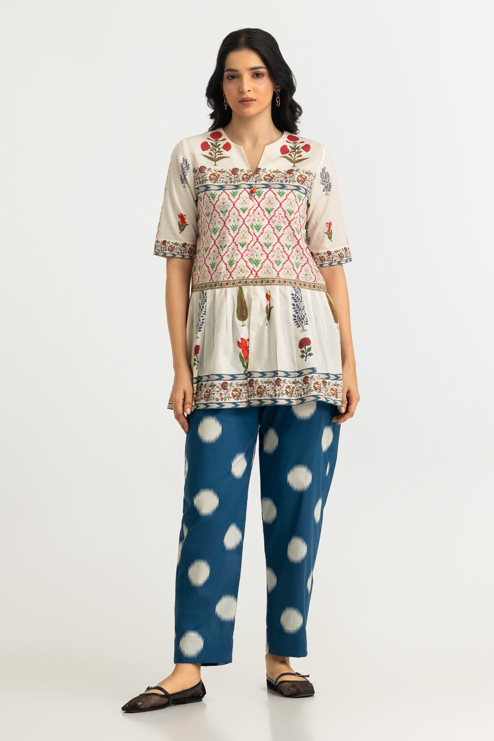 UAE- Cambric Printed Shirt And Trouser