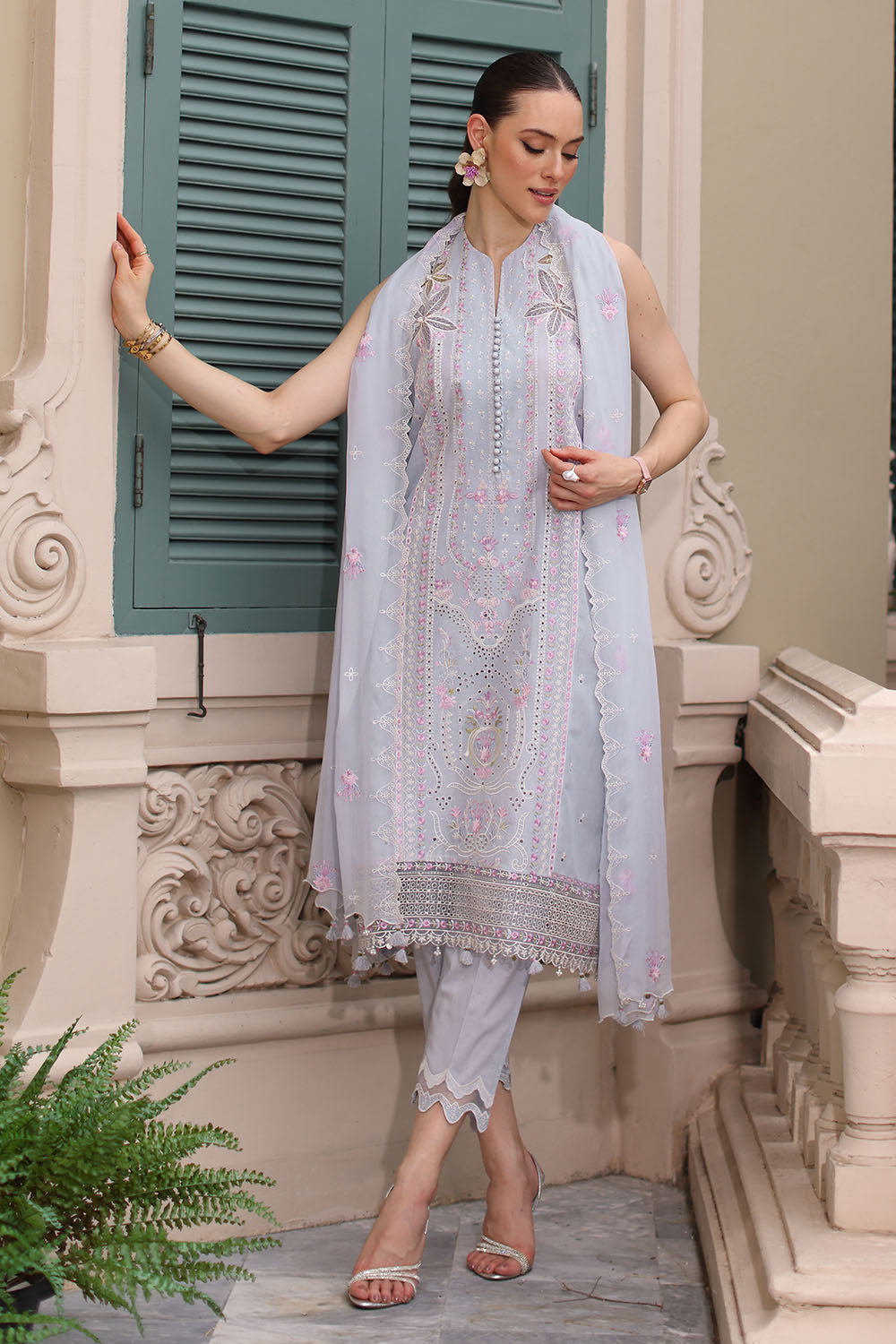 UAE-3 Piece Embroidered Lawn Suit with Chiffon Dupatta
