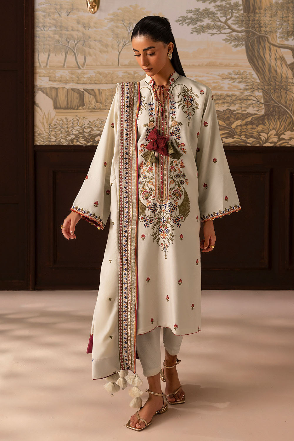 UAE-3 Piece Embroidered Karandi Suit