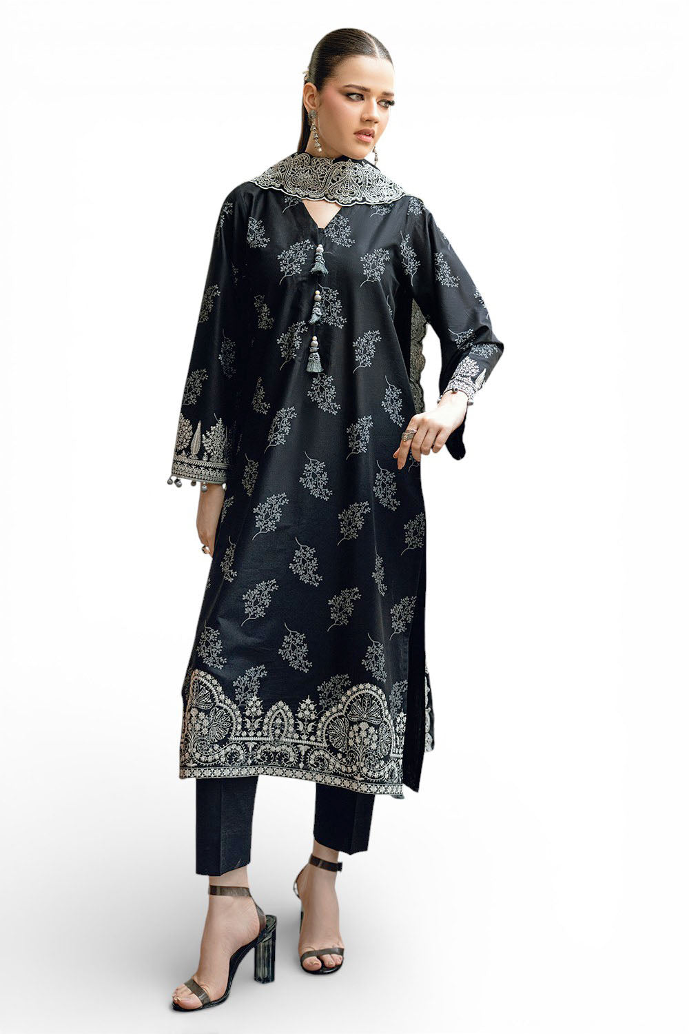 UAE-3 Piece Embroidered Lawn Suit DN-52028