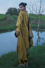 UAE-3 Piece Embroidered Pashmina Suit with Embroidered Pashmina Dupatta