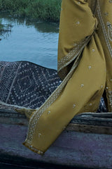 UAE-3 Piece Embroidered Pashmina Suit with Embroidered Pashmina Dupatta
