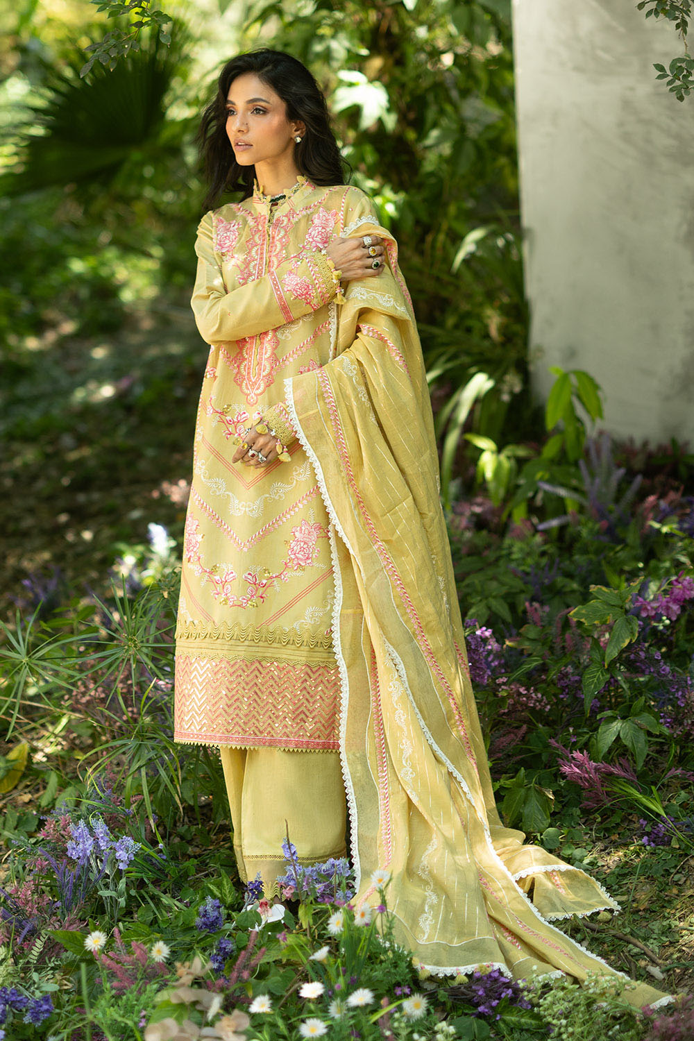 UAE-3 Piece Embroidered Paper Cotton Suit with Inner and Embroidered Borders and Embroidered Zari Stripe Paper Cotton Dupatta