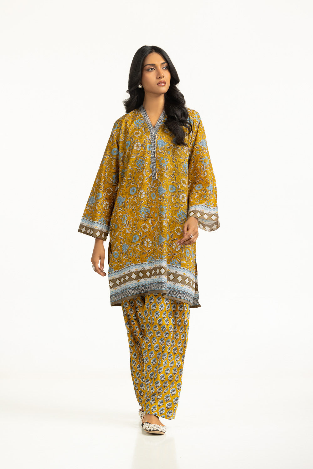 UAE-Lawn Printed Co-Ord Set IUSTTS-2045