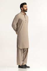 UAE-Regular Fit Basic Suits