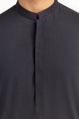 UAE-Regular Fit Embroidered Suits