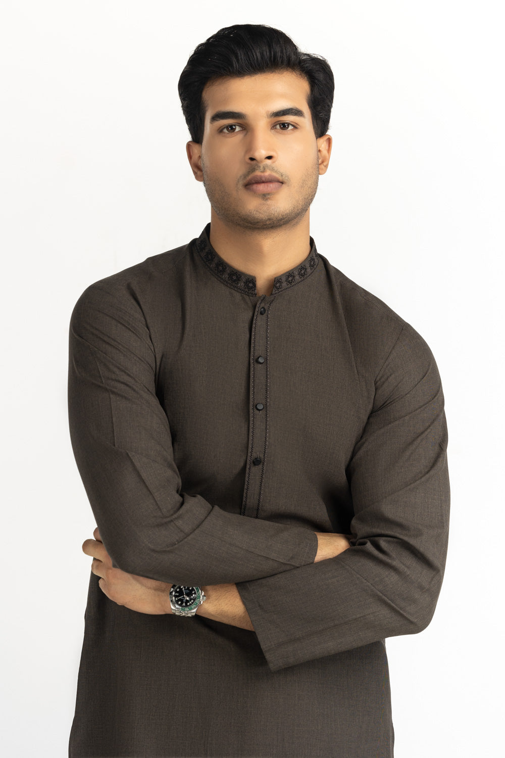UAE-Regular Fit Embroidered Suits