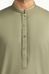 UAE-Regular Fit Embroidered Suits