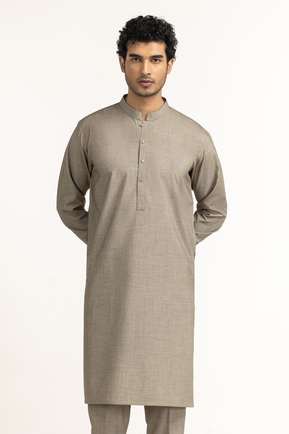 UAE-Regular Fit Basic Suits