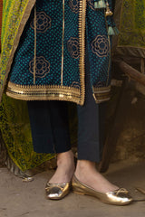 UAE-3 Piece Gold and Lacquer Printed Lawn Suit with Gold and Lacquer Printed Chiffon Dupatta and Dyed Trouser BM-62025