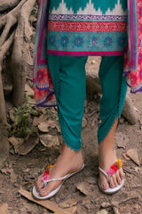 UAE-3 Piece Printed Lawn Suit with Chiffon Dupatta