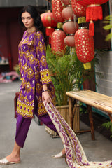 UAE-3 Piece Printed Lawn Suit with Printed Chiffon Dupatta
