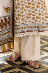 UAE-3 Piece Printed Karandi Suit