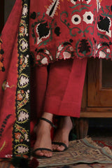 UAE-3 Piece Embroidered Khaddar Suit with Printed Khaddar Dupatta