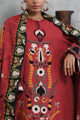 UAE-3 Piece Embroidered Khaddar Suit with Printed Khaddar Dupatta