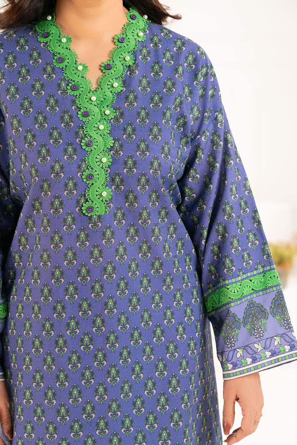3 Piece Printed Khaddar Suit with Dupatta K-52084 | GulAhmed - uae ...