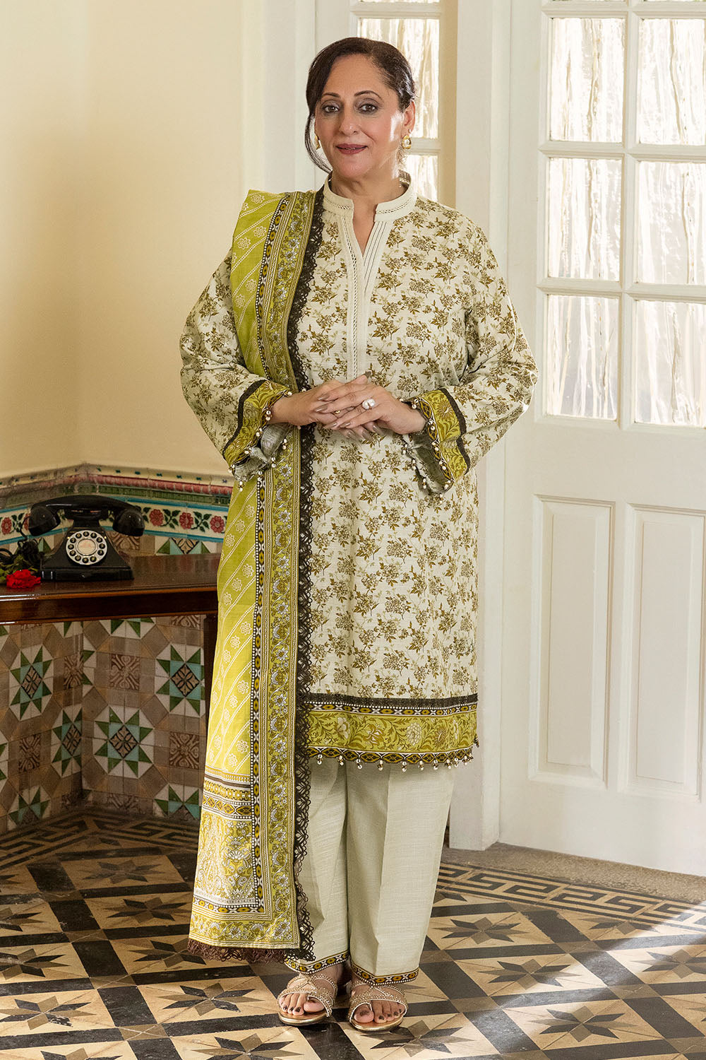 UAE-3 Piece Printed Khaddar Suit