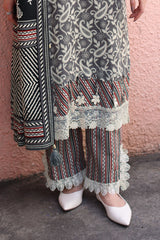 UAE-3 Piece Printed Khaddar Suit with Printed Khaddar Dupatta and Printed Trouser