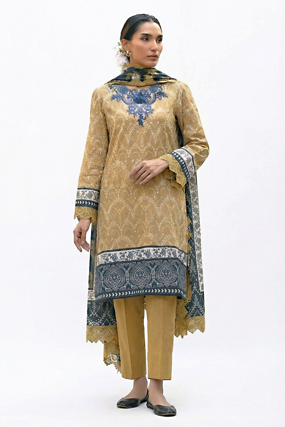 UAE-3 Piece Printed Lawn Suit with Embroidered Neckline CL-52536