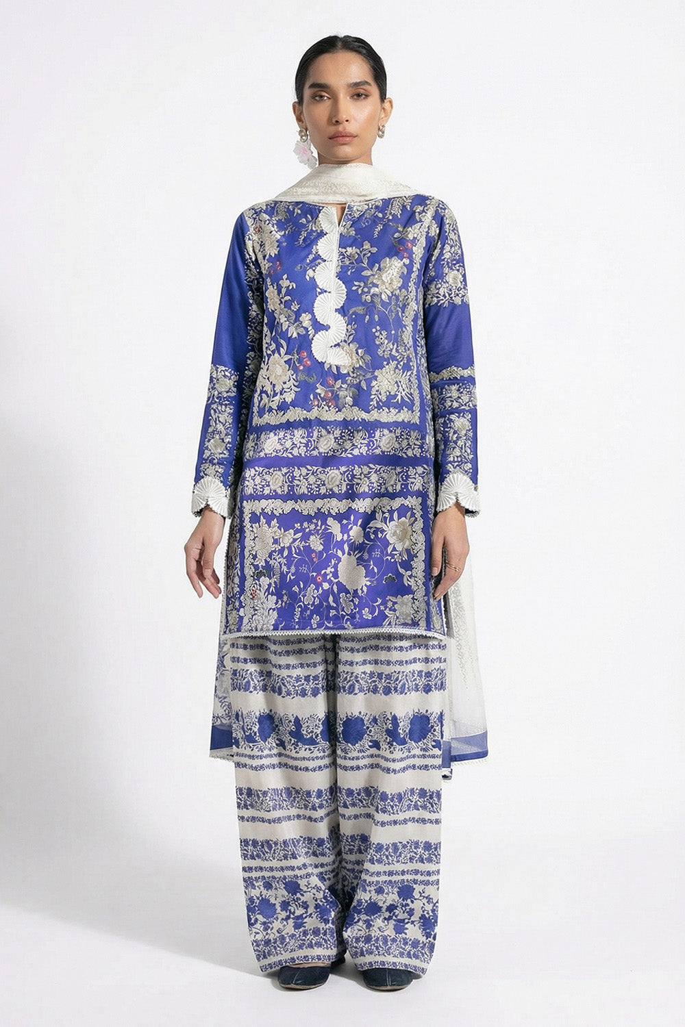 UAE-3 Piece Printed Lawn Suit with Embroidered Border CL-62270