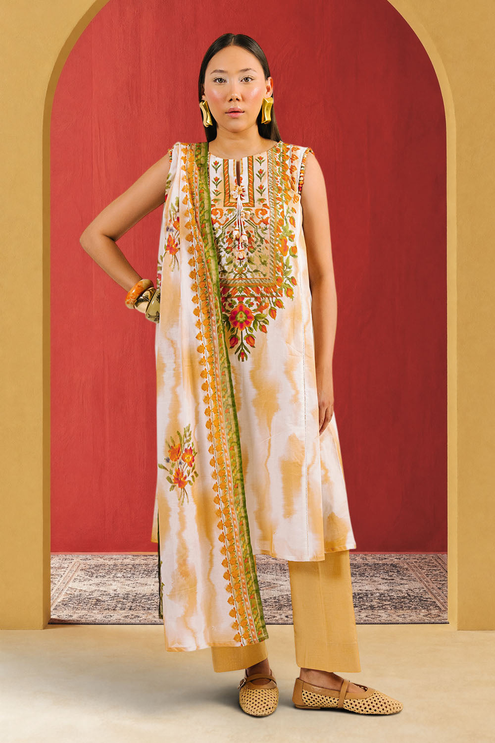 UAE-3 Piece Printed Cotton Suit with Printed Lawn Dupatta