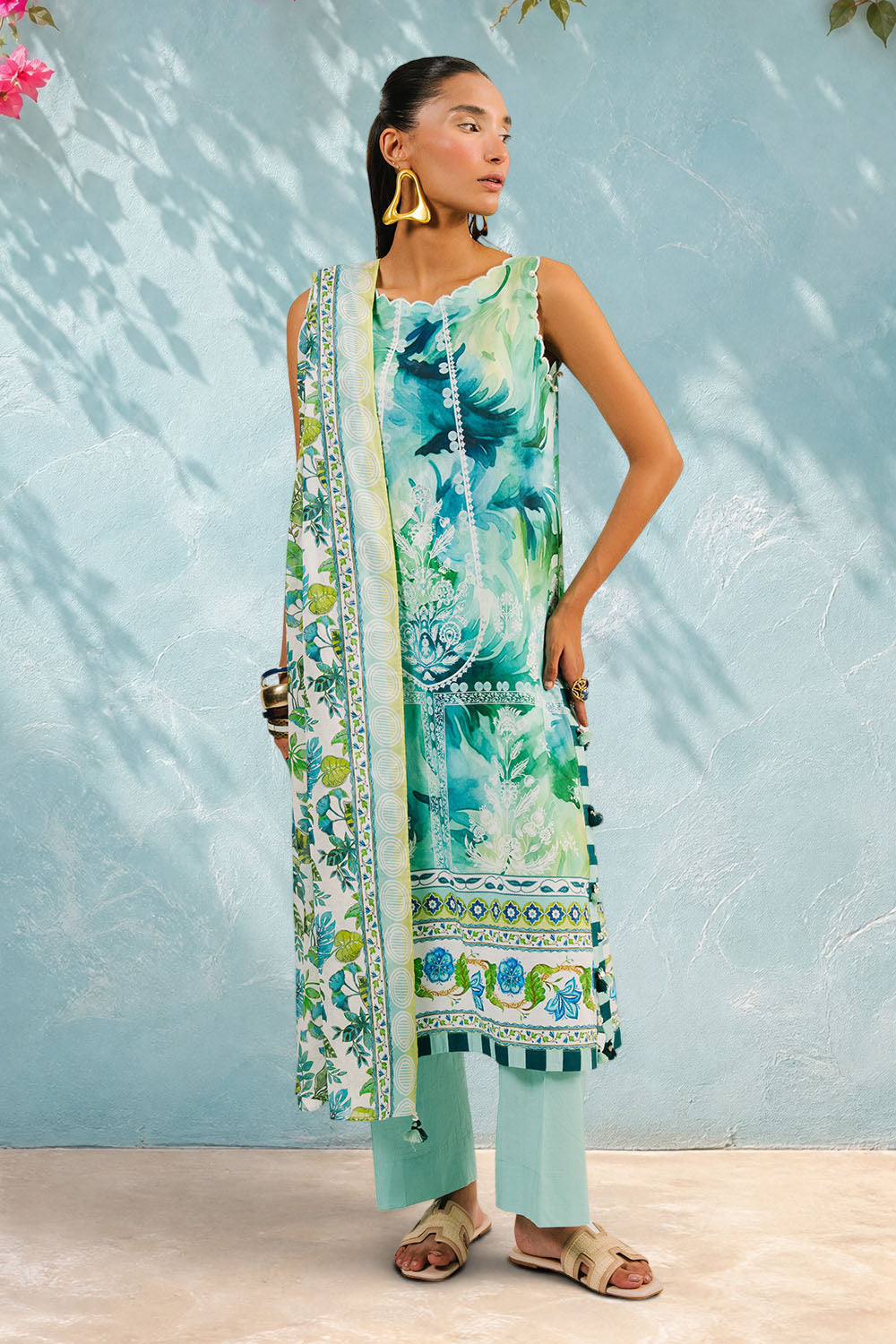 UAE-3 Piece Printed Cotton Suit with Printed Lawn Dupatta
