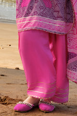 UAE-3 Piece Printed Lawn Suit