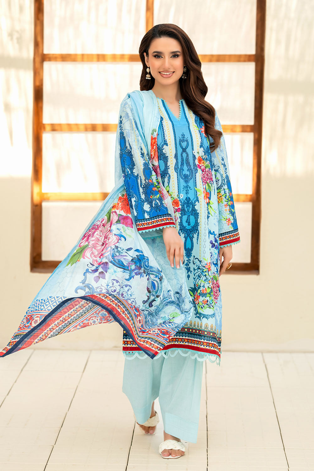 UAE-3 Piece Printed Lawn Suit