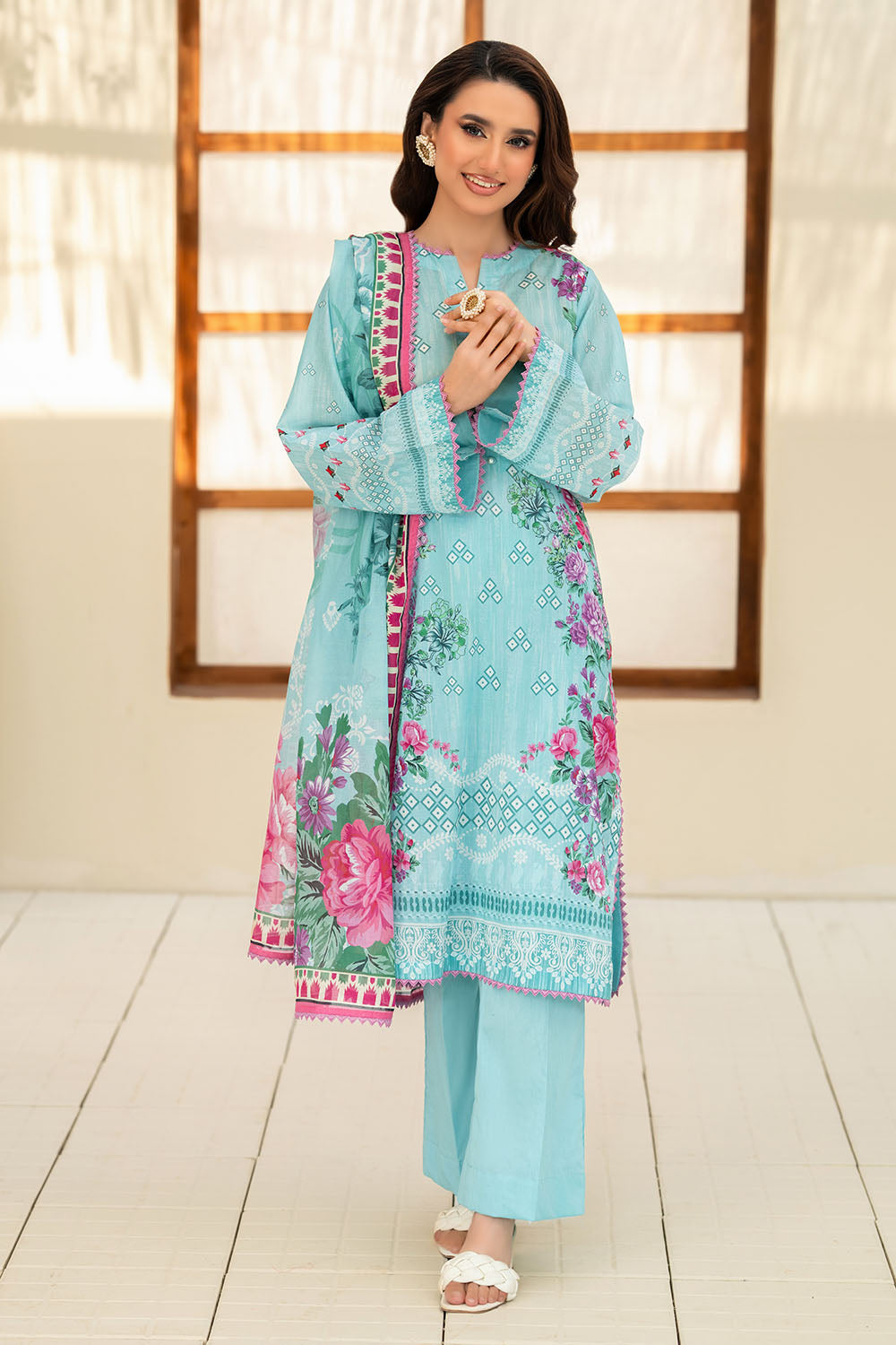 UAE-3 Piece Printed Lawn Suit